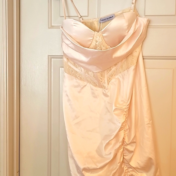 Trendy &unique cocktail dress size large - Picture 1 of 9